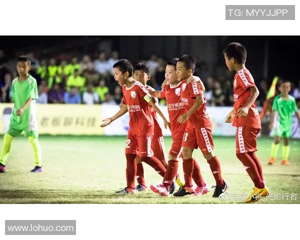 深圳足球队总决赛表现分析：经验与战术的完美结合