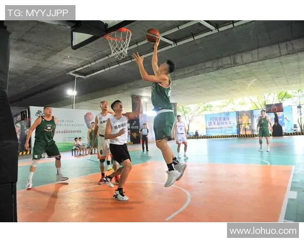 赛后分析:西安篮球队与成都篮球队的速度对决全景回顾 赛后分析:西安篮球队与成都篮球队的速度对决全景回顾